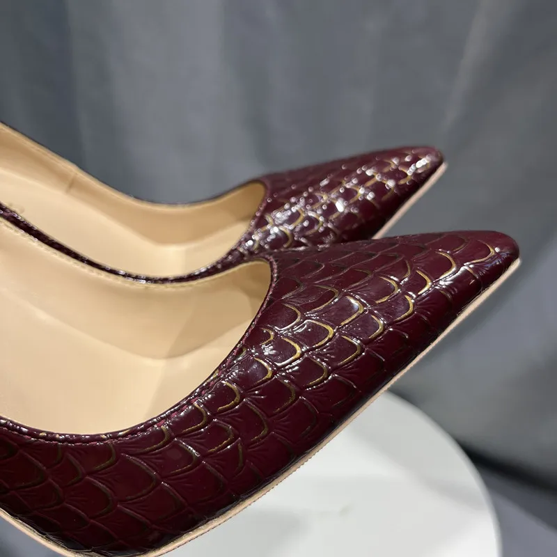 Дамски обувки-лодка винен цвят от кожа на Алигатор, ежедневни обувки с остри пръсти, женски обувки на много висок ток, по-големи размери 33-45