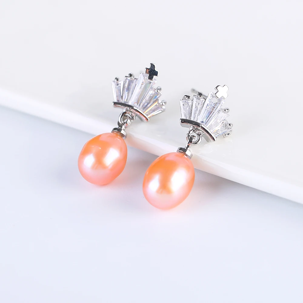 Перлени обеци с сладководните перли, розов цвят, с форма украшение във вид на блестящи кристали, обеци-карамфил за жени
