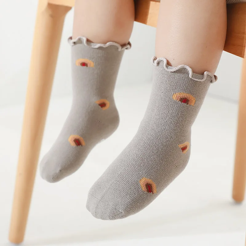 5 чифта детски чорапи с цветна бродерия, памучни терлици с гъбични ръба за новородено, чорапи за момичетата със средна дължина, чорапи на пода от 0 до 5 години