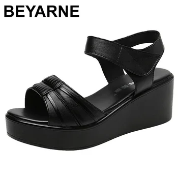 Дамски сандали на танкетке черен цвят BEYARNE, новост 2021 година, летни дамски сандали на среден ток, Размер плюс 43