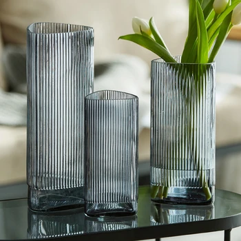 Декорация на вази договореност за хола Скандинавски триъгълна Прозрачна стъклена ваза ваза за вода