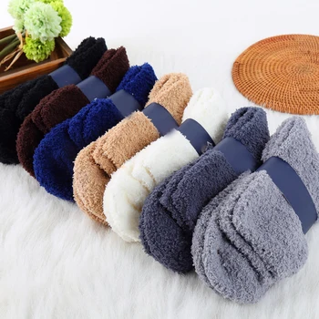 Зимни Топли пухкави чорапи в женските чорапи, сладък меки еластични коралови кадифени чорапи, домашни чорапи за кърпи за ръце, дишащи чисти цветове