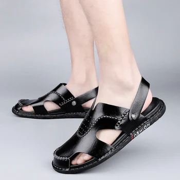 Лятна новост 2023 г.; модни мъжки обувки; реколта нескользящие плажни сандали-слипоны от естествена кожа; пътни пантофки-джапанки; Цвят черен, кафяв