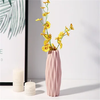 Модерни вази За украса на дома Имитация керамичен пот в скандинавски стил договореност за вътрешни растения Декор пластмасови вази 2023