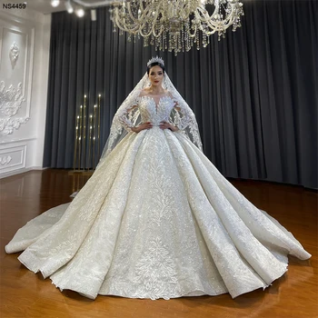 Сватбена рокля с кружевными апликации и дълги ръкави NS4459, оригинален дизайн